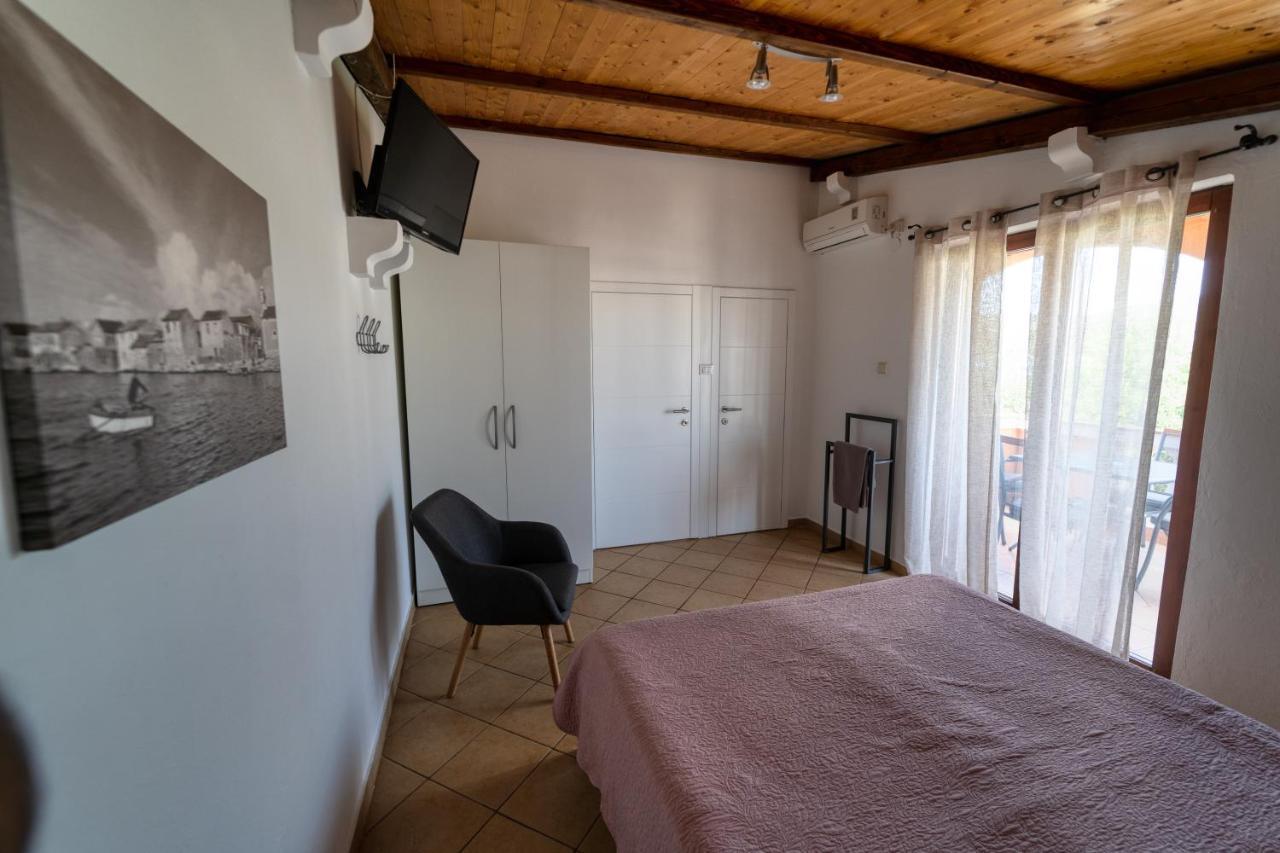 Apartmani Vesna Bibinje Eksteriør bilde