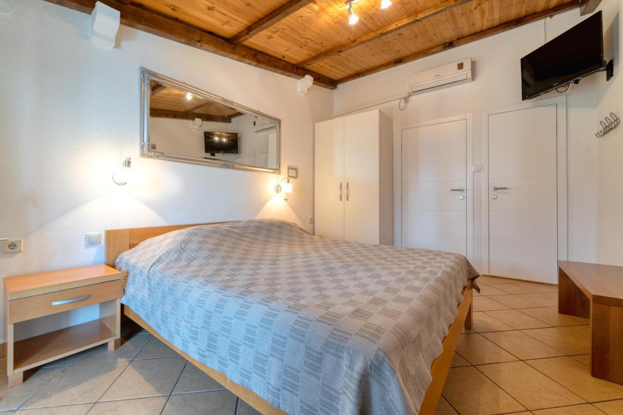 Apartmani Vesna Bibinje Eksteriør bilde
